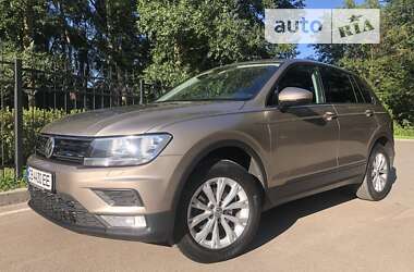 Позашляховик / Кросовер Volkswagen Tiguan 2017 в Києві