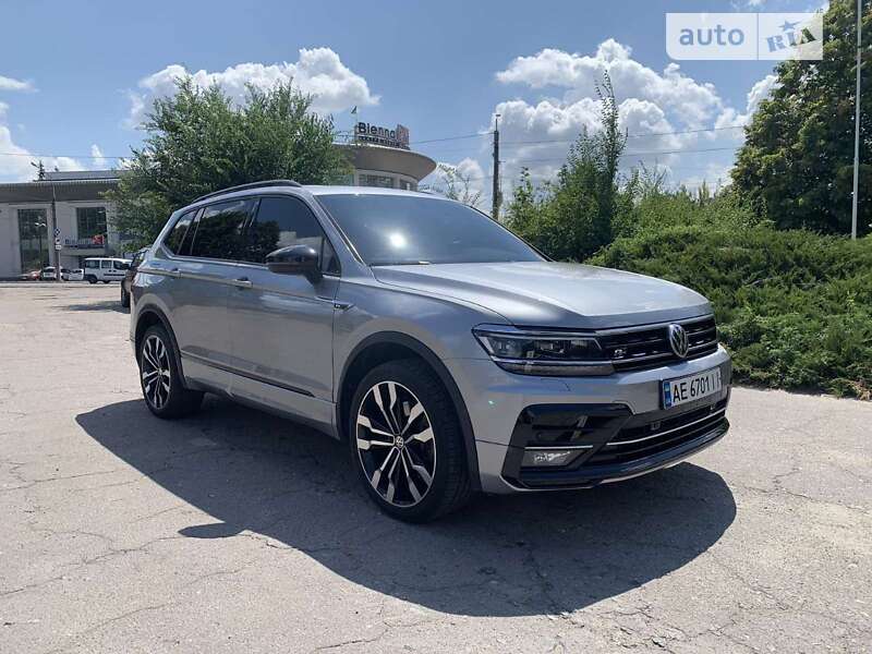 Позашляховик / Кросовер Volkswagen Tiguan 2020 в Дніпрі