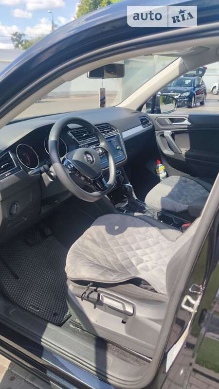 Внедорожник / Кроссовер Volkswagen Tiguan 2019 в Киеве фото 7 Внедорожник / Кроссовер Volkswagen Tiguan 2019 в Киеве