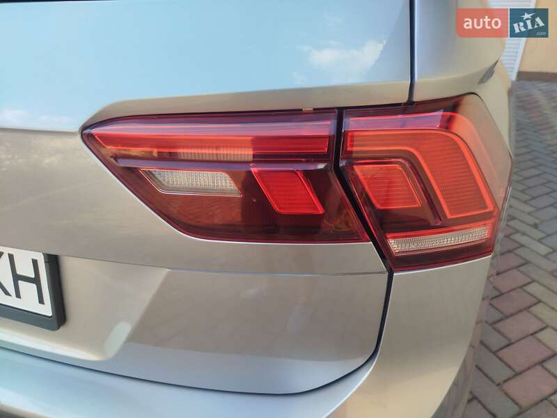 Внедорожник / Кроссовер Volkswagen Tiguan 2021 в Шполе
