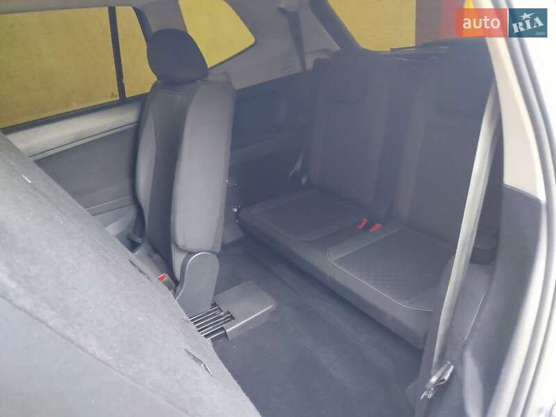 Внедорожник / Кроссовер Volkswagen Tiguan 2021 в Шполе