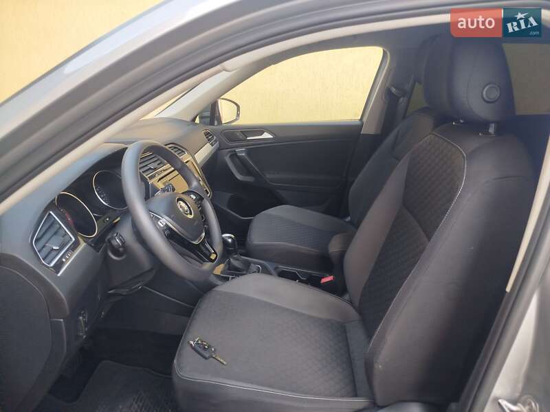 Внедорожник / Кроссовер Volkswagen Tiguan 2021 в Шполе