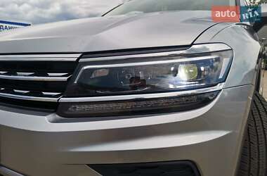 Внедорожник / Кроссовер Volkswagen Tiguan 2020 в 