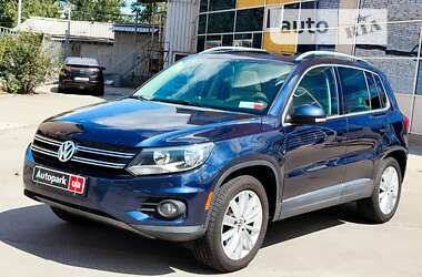 Внедорожник / Кроссовер Volkswagen Tiguan 2011 в Харькове