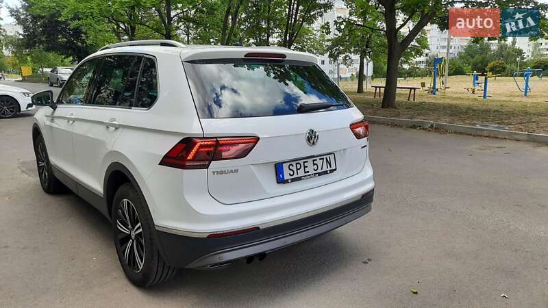 Внедорожник / Кроссовер Volkswagen Tiguan 2019 в Харькове