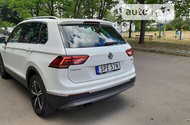 Внедорожник / Кроссовер Volkswagen Tiguan 2019 в Харькове