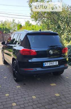 Внедорожник / Кроссовер Volkswagen Tiguan 2012 в Ивано-Франковске