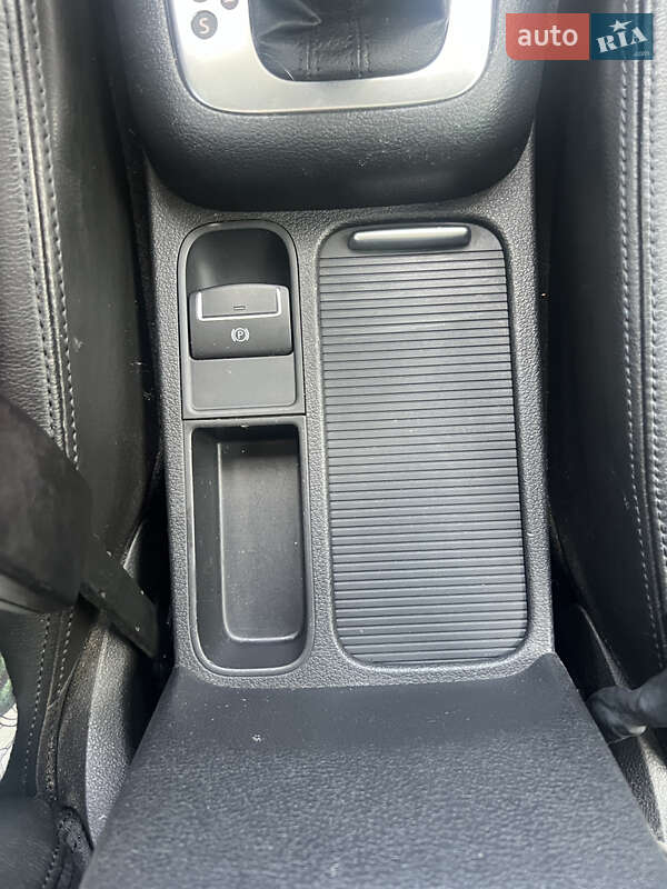 Позашляховик / Кросовер Volkswagen Tiguan 2012 в Житомирі