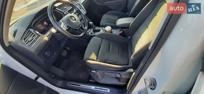 Внедорожник / Кроссовер Volkswagen Tiguan 2019 в Запорожье