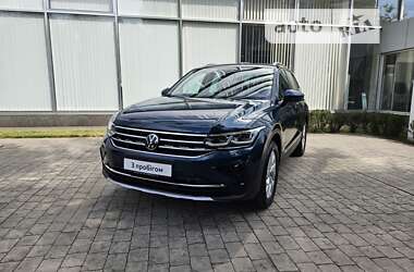 Позашляховик / Кросовер Volkswagen Tiguan 2023 в Києві