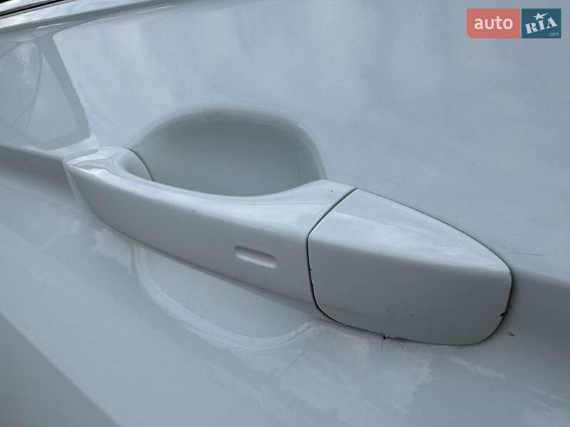 Внедорожник / Кроссовер Volkswagen Tiguan 2019 в Хмельницком