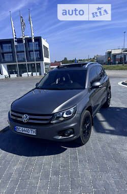 Внедорожник / Кроссовер Volkswagen Tiguan 2013 в Львове