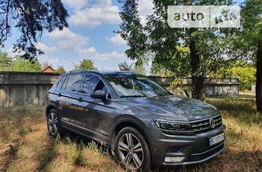 Внедорожник / Кроссовер Volkswagen Tiguan 2017 в Днепре