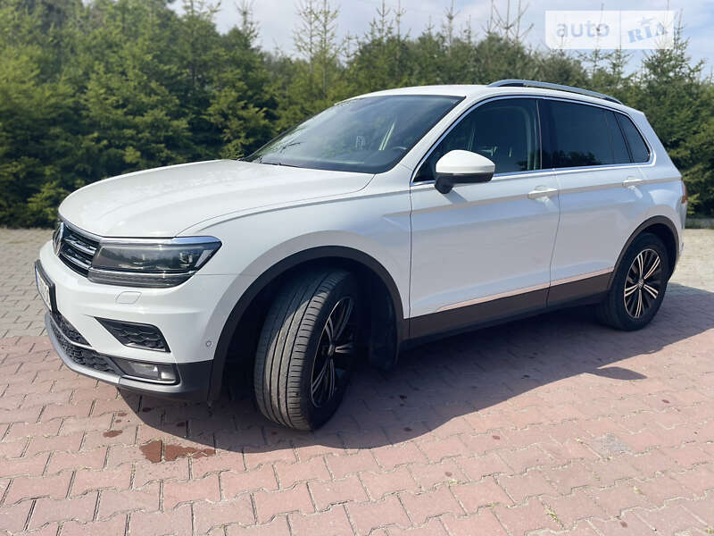 Внедорожник / Кроссовер Volkswagen Tiguan 2019 в Шепетовке