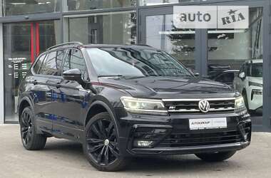 Внедорожник / Кроссовер Volkswagen Tiguan 2020 в Одессе