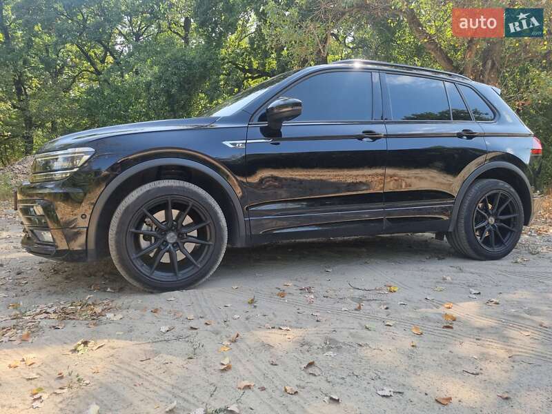Позашляховик / Кросовер Volkswagen Tiguan 2020 в Дніпрі
