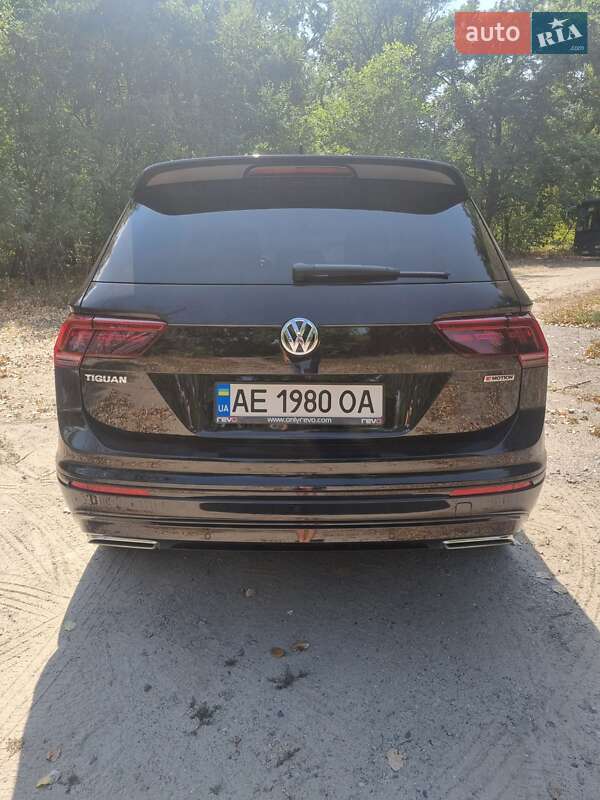 Позашляховик / Кросовер Volkswagen Tiguan 2020 в Дніпрі