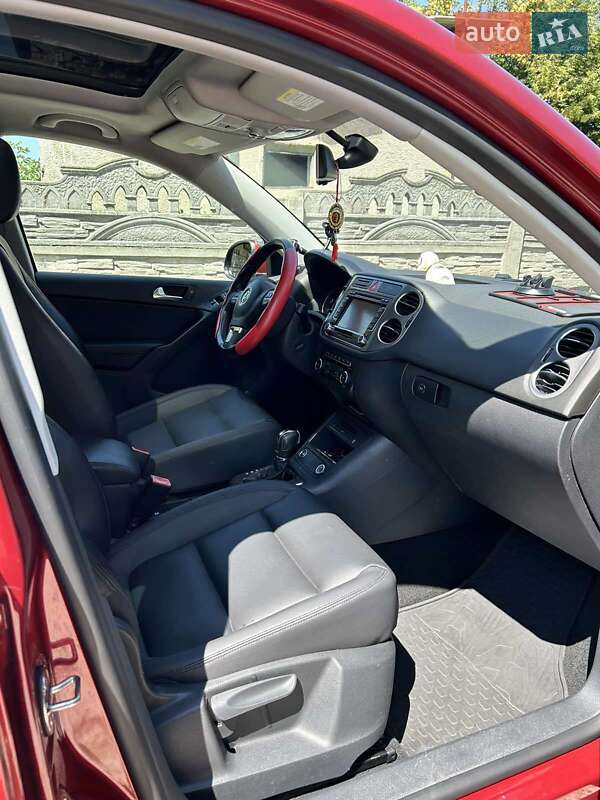 Внедорожник / Кроссовер Volkswagen Tiguan 2011 в Городенке фото 11 Внедорожник / Кроссовер Volkswagen Tiguan 2011 в Городенке