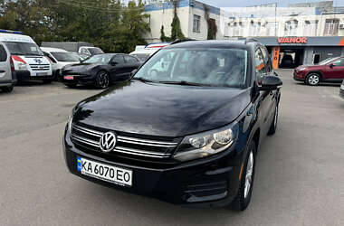 Внедорожник / Кроссовер Volkswagen Tiguan 2016 в Киеве