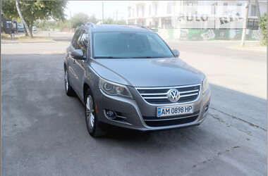 Позашляховик / Кросовер Volkswagen Tiguan 2009 в Звягелі