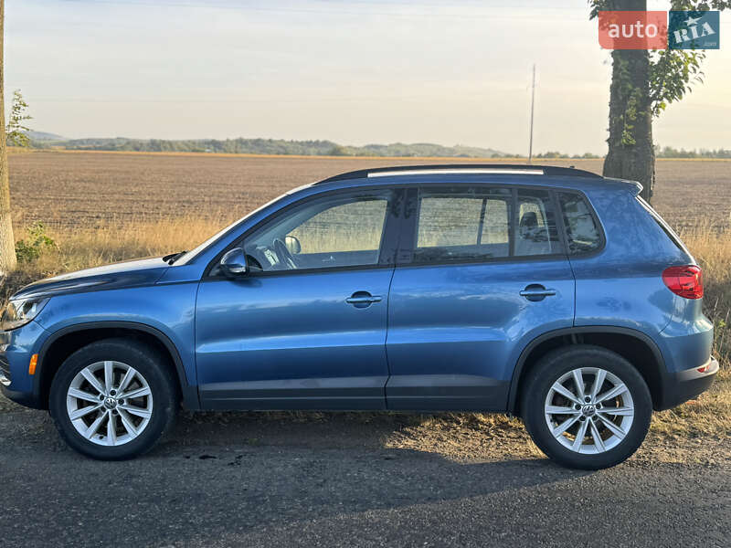 Позашляховик / Кросовер Volkswagen Tiguan 2018 в Чернівцях