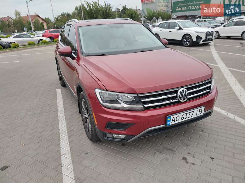 Внедорожник / Кроссовер Volkswagen Tiguan 2017 в Ужгороде фото 5 Внедорожник / Кроссовер Volkswagen Tiguan 2017 в Ужгороде
