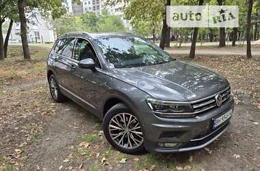 Позашляховик / Кросовер Volkswagen Tiguan 2019 в Одесі