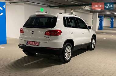 Внедорожник / Кроссовер Volkswagen Tiguan 2014 в Киеве