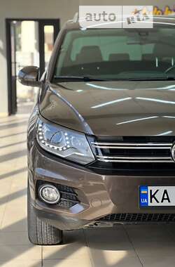 Внедорожник / Кроссовер Volkswagen Tiguan 2014 в Чорткове