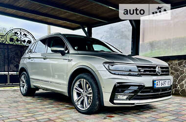 Внедорожник / Кроссовер Volkswagen Tiguan 2019 в Ивано-Франковске