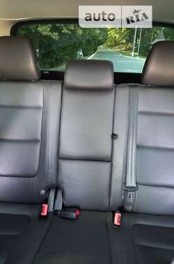 Внедорожник / Кроссовер Volkswagen Tiguan 2013 в 
