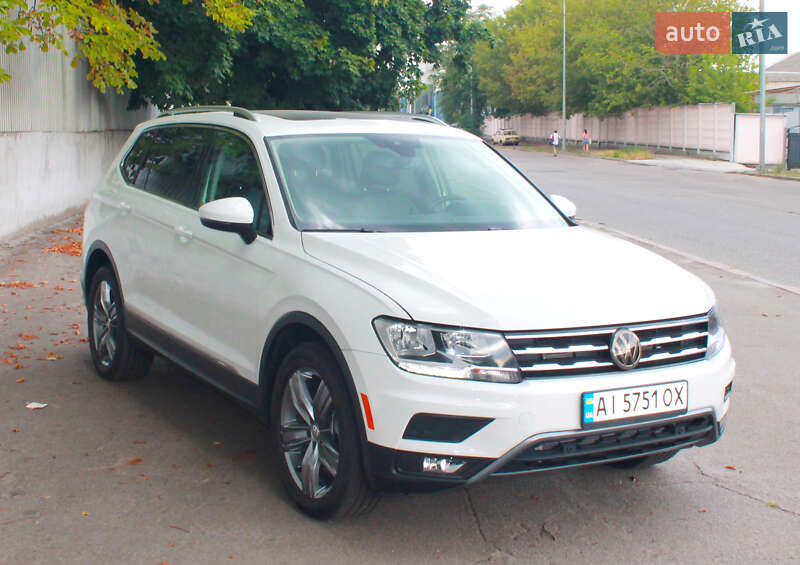 Внедорожник / Кроссовер Volkswagen Tiguan 2021 в Киеве