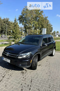 Позашляховик / Кросовер Volkswagen Tiguan 2017 в Львові