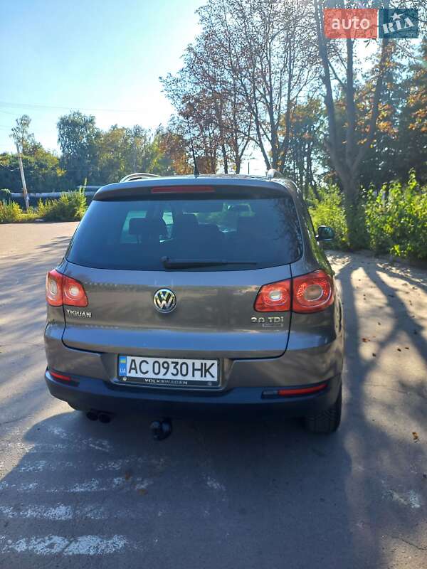 Позашляховик / Кросовер Volkswagen Tiguan 2010 в Луцьку