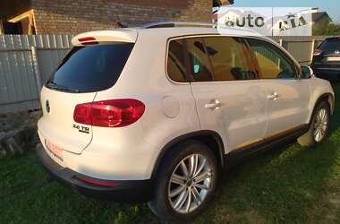 Позашляховик / Кросовер Volkswagen Tiguan 2011 в Львові