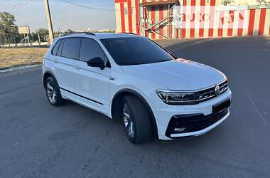 Позашляховик / Кросовер Volkswagen Tiguan 2020 в Харкові