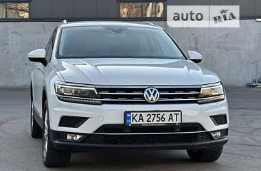 Внедорожник / Кроссовер Volkswagen Tiguan 2020 в Киеве