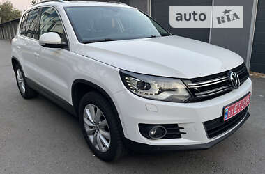 Внедорожник / Кроссовер Volkswagen Tiguan 2012 в Чернигове