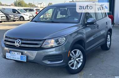 Позашляховик / Кросовер Volkswagen Tiguan 2014 в Києві