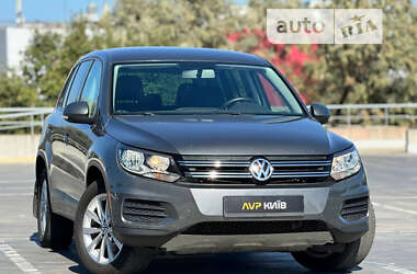 Позашляховик / Кросовер Volkswagen Tiguan 2013 в Києві