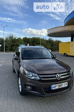 Внедорожник / Кроссовер Volkswagen Tiguan 2014 в Киеве