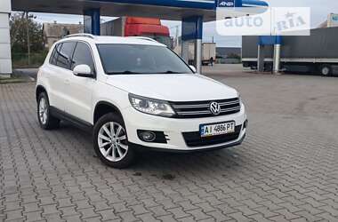 Позашляховик / Кросовер Volkswagen Tiguan 2013 в Вилку