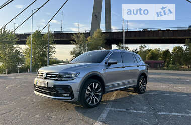 Позашляховик / Кросовер Volkswagen Tiguan 2020 в Києві