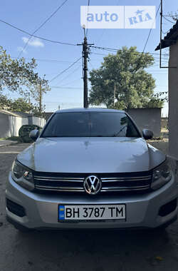 Позашляховик / Кросовер Volkswagen Tiguan 2012 в Одесі