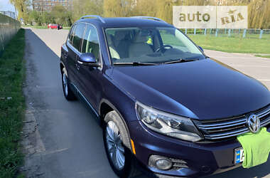 Внедорожник / Кроссовер Volkswagen Tiguan 2012 в Ивано-Франковске