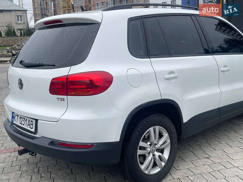 Внедорожник / Кроссовер Volkswagen Tiguan 2016 в Ивано-Франковске