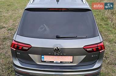 Внедорожник / Кроссовер Volkswagen Tiguan 2022 в 