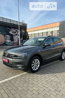 Внедорожник / Кроссовер Volkswagen Tiguan 2019 в Луцке