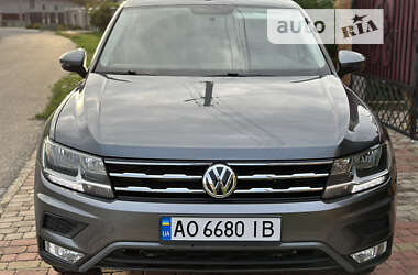 Позашляховик / Кросовер Volkswagen Tiguan 2019 в Ужгороді