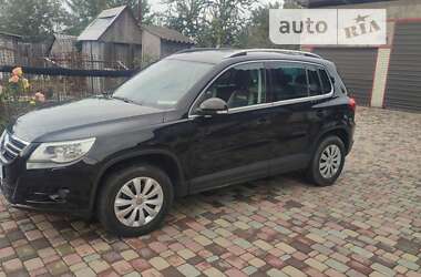 Внедорожник / Кроссовер Volkswagen Tiguan 2008 в Конотопе